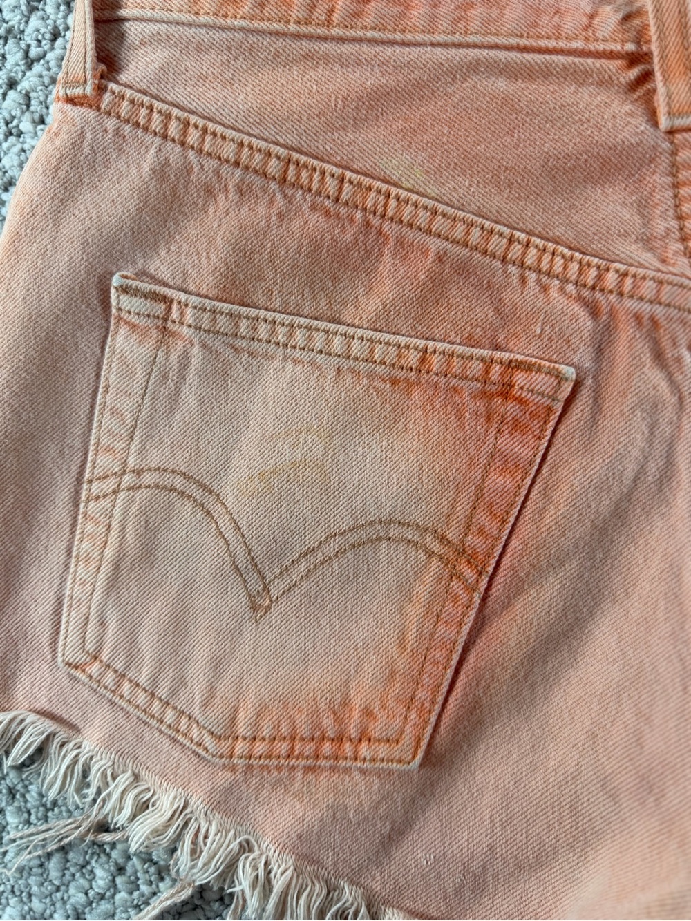 Levi 501 Coral/Orange Raw Hem Denim Cutoff Mid-rise Shorts boho Size 27 - Picture 8 of 16